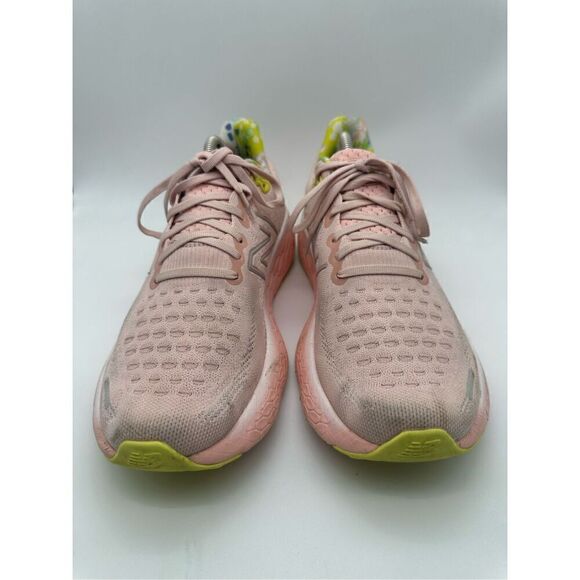 New Balance Womens Fresh Foam 1080v12 Running Shoe Pink Size‎ 11.5W/ 9.5M - Picture 2 of 7